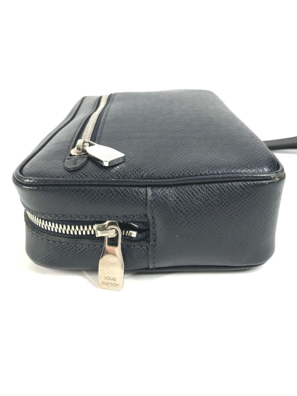 Louis Vuitton Kasai Clutch Taiga #318445l75b View 4